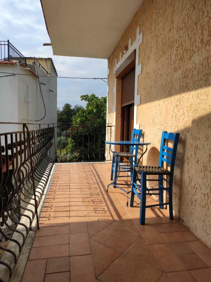 Elpida Apartment Limenas  Exterior photo